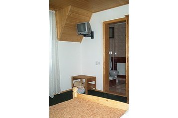 Rumunija Privát Mănăstirea Humorului, Eksterijer